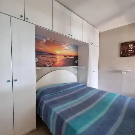 Vacanzamaredue2 Vista Mare 펜션 *