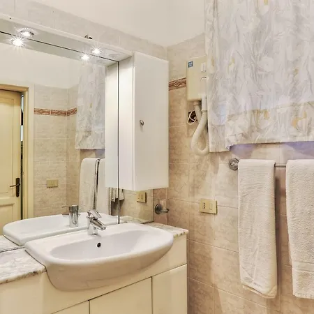 Vacanzamaredue2 Vista Mare * مارينا دي كامبو