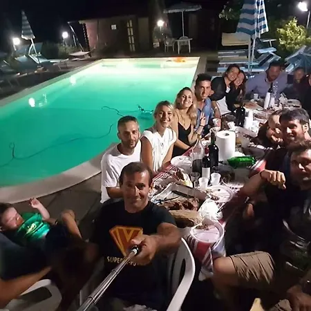 Vacanzamaredue2 Vista Mare Марина-ди-Кампо