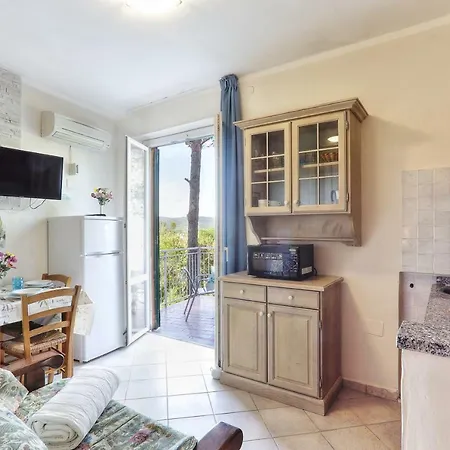 Vacanzamaredue2 Vista Mare 마리나디캄포