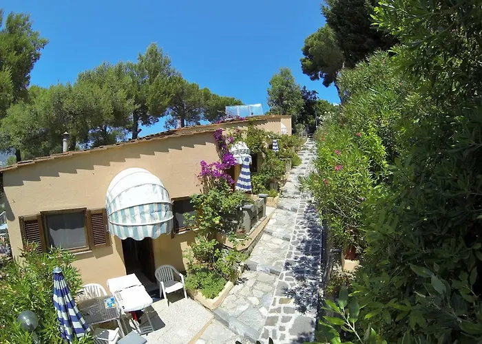 Vacanzamaredue2 Vista Mare Feriehus *